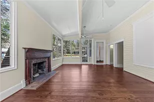 301 N East St, Greensboro, GA 30642 - Photo 29