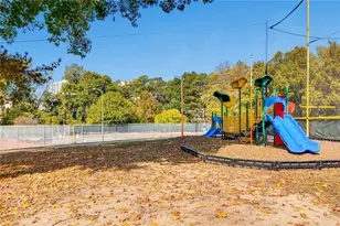 8 W Wieuca Rd NE, Atlanta, GA 30342 - Photo 53