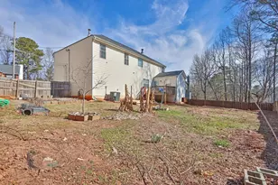 1018 Carriage Trace Cir, Stone Mountain, GA 30087 - Photo 31