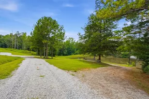 80 Hand Rd, Bowdon, GA 30108 - Photo 35