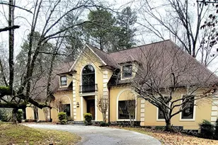 2811 Hawthorne Dr NE, Atlanta, GA 30345 - Photo 1