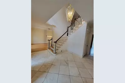 2811 Hawthorne Drive NE, Atlanta, GA 30345 - Photo 3