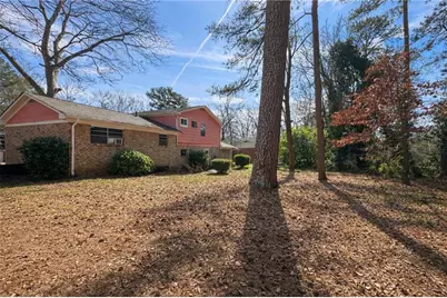 3919 Bressler Circle, Decatur, GA 30035 - Photo 19