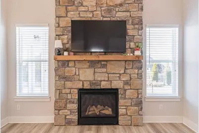 604 Redfish Way, Hoschton, GA 30548 - Photo 9