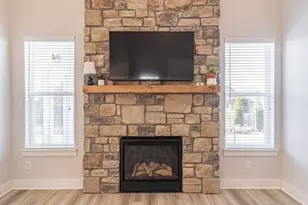 604 Redfish Wy, Hoschton, GA 30548 - Photo 9