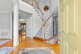 1431 Great Shoals Dr, Lawrenceville, GA 30045 - Photo 3