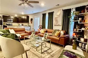 1367 Midnight Ride Ct, Hampton, GA 30228 - Photo 3