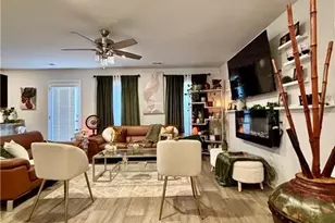 1367 Midnight Ride Ct, Hampton, GA 30228 - Photo 5