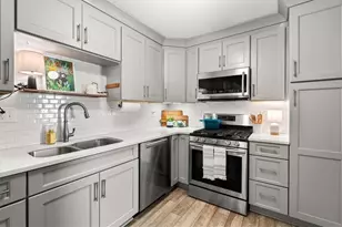 954 Moreland Ave SE, Atlanta, GA 30316 - Photo 1