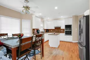 215 Pebblecreek Pl SW, South Fulton, GA 30331 - Photo 11