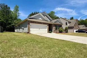 653 Scotland Dr, Dallas, GA 30132 - Photo 3