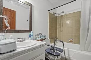 552 Ben Ct SW, Lilburn, GA 30047 - Photo 15