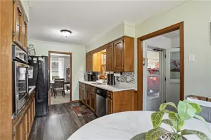 552 Ben Ct SW, Lilburn, GA 30047 - Photo 9