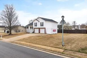 171 Bellingrath Dr, Winder, GA 30680 - Photo 3