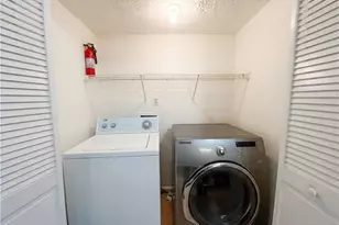 5328 Ridge Forest Dr, Stone Mountain, GA 30083 - Photo 15