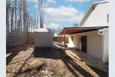 5328 Ridge Forest Drive, Stone Mountain, GA 30083 - Photo 5