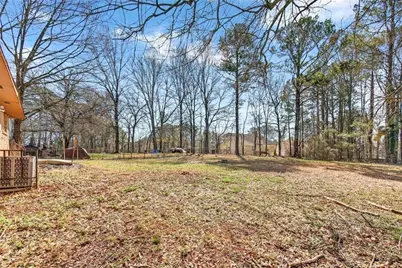 8399 Attleboro Drive, Jonesboro, GA 30238 - Photo 17