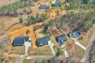 215 Almon Ave, Tallapoosa, GA 30176 - Photo 43