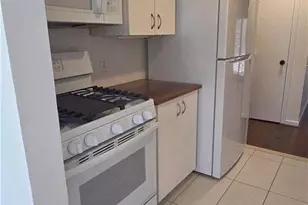 125 Sterling Ct, Alpharetta, GA 30004 - Photo 9