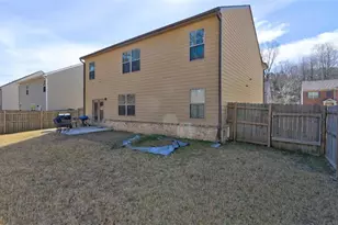 3670 Lilly Brook Dr, Loganville, GA 30052 - Photo 17