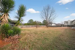 385 Creekview Blvd, Covington, GA 30016 - Photo 3