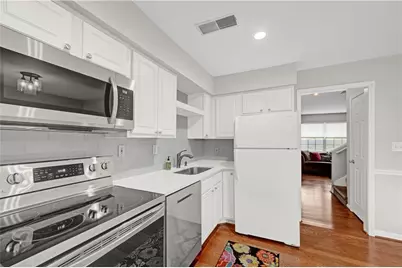 3133 Buford Highway NE #5, Atlanta, GA 30329 - Photo 11