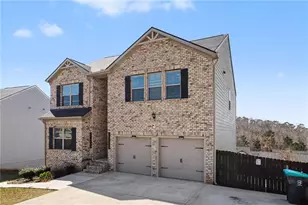 411 Toronto Cir, Hampton, GA 30228 - Photo 3