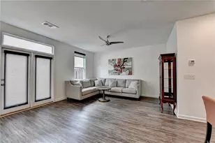 1049 Collections Dr, Lawrenceville, GA 30043 - Photo 21