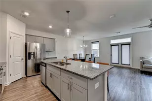 1049 Collections Dr, Lawrenceville, GA 30043 - Photo 9