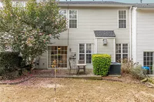 129 Regent Pl, Woodstock, GA 30188 - Photo 5