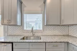 5477 Blossomwood Trl SW, Mableton, GA 30126 - Photo 11