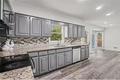 3855 Laurel Falls Drive, Snellville, GA 30039 - Photo 13