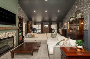 2631 Brown Cir SE, Smyrna, GA 30080 - Photo 9