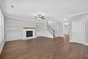 5662 Evelyn Ln, Flowery Branch, GA 30542 - Photo 9