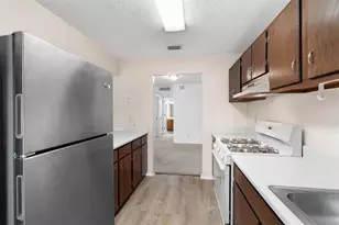 3891 Cedar Cir, Tucker, GA 30084 - Photo 17