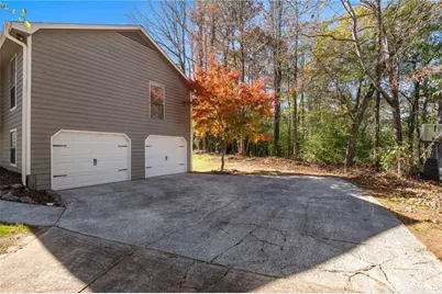 4709 Trickum Road NE, Marietta, GA 30066 - Photo 3