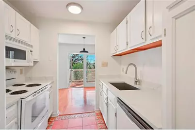 1750 Clairmont Road #21, Decatur, GA 30033 - Photo 7