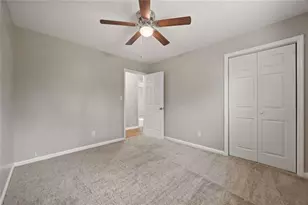 4051 7 Hills Ct, Stone Mountain, GA 30083 - Photo 19