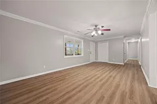 4051 7 Hills Ct, Stone Mountain, GA 30083 - Photo 5