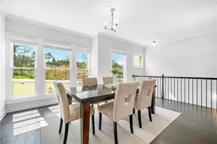 552 Ember Ln NW, Atlanta, GA 30318 - Photo 5