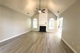 5623 Wandering Vine Ln SE, Mableton, GA 30126 - Photo 9