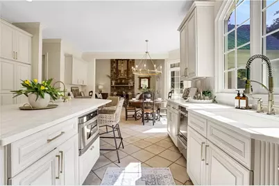 6450 Westchester Place, Cumming, GA 30040 - Photo 17