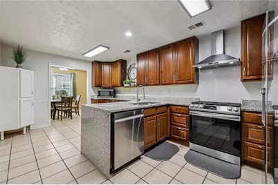 3355 Haverhill Rowe, Lawrenceville, GA 30044 - Photo 11