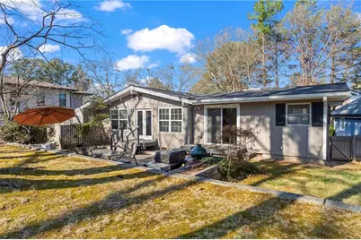 2102 Fairway Circle NE, Atlanta, GA 30319 - Photo 29