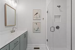 1056 Crest Cir SE, Atlanta, GA 30316 - Photo 19