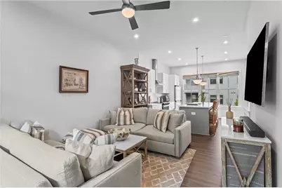 1056 Crest Circle SE #223, Atlanta, GA 30316 - Photo 7