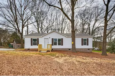 720 Woodland Circle, Loganville, GA 30052 - Photo 1