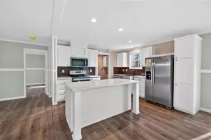 720 Woodland Cir, Loganville, GA 30052 - Photo 21