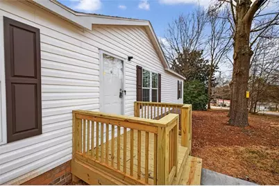 720 Woodland Circle, Loganville, GA 30052 - Photo 9