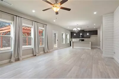 811 Walnut Woods Drive, Braselton, GA 30517 - Photo 5